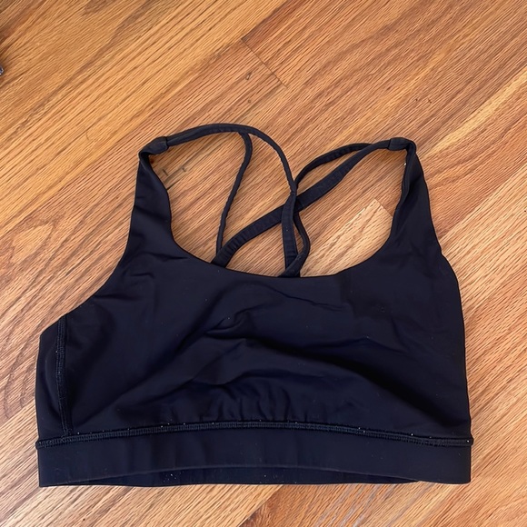 Lululemon sports bra - Picture 1 of 3